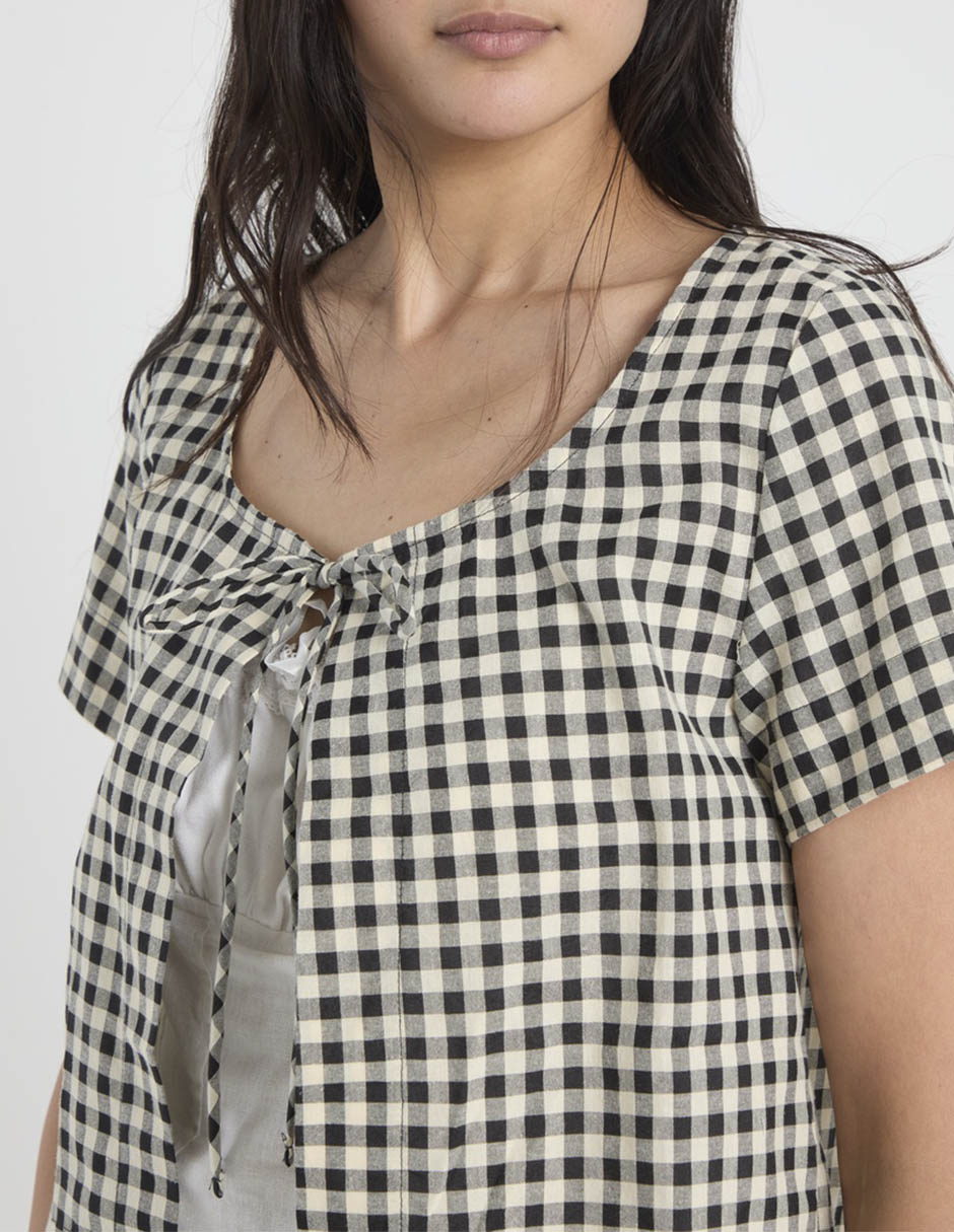 Blusa manga al codo para mujer 4