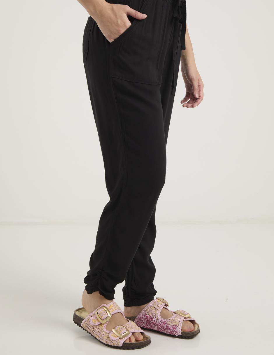 Pantalón relaxed coffee bean slim para mujer