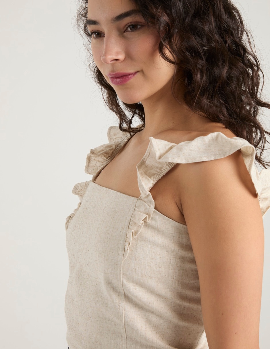 Top escote medio tirante delgado