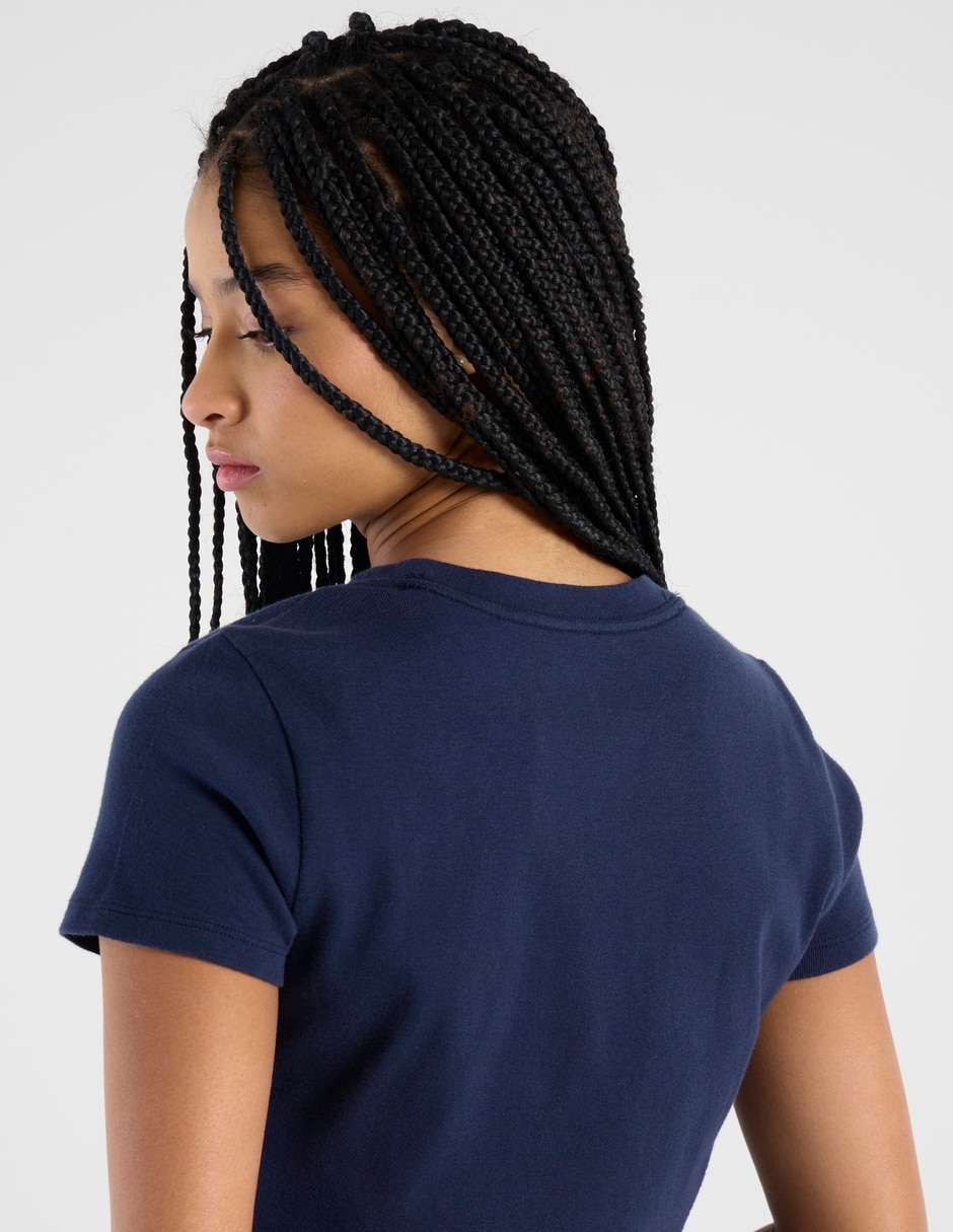 Playera manga corta cuello redondo para mujer 3