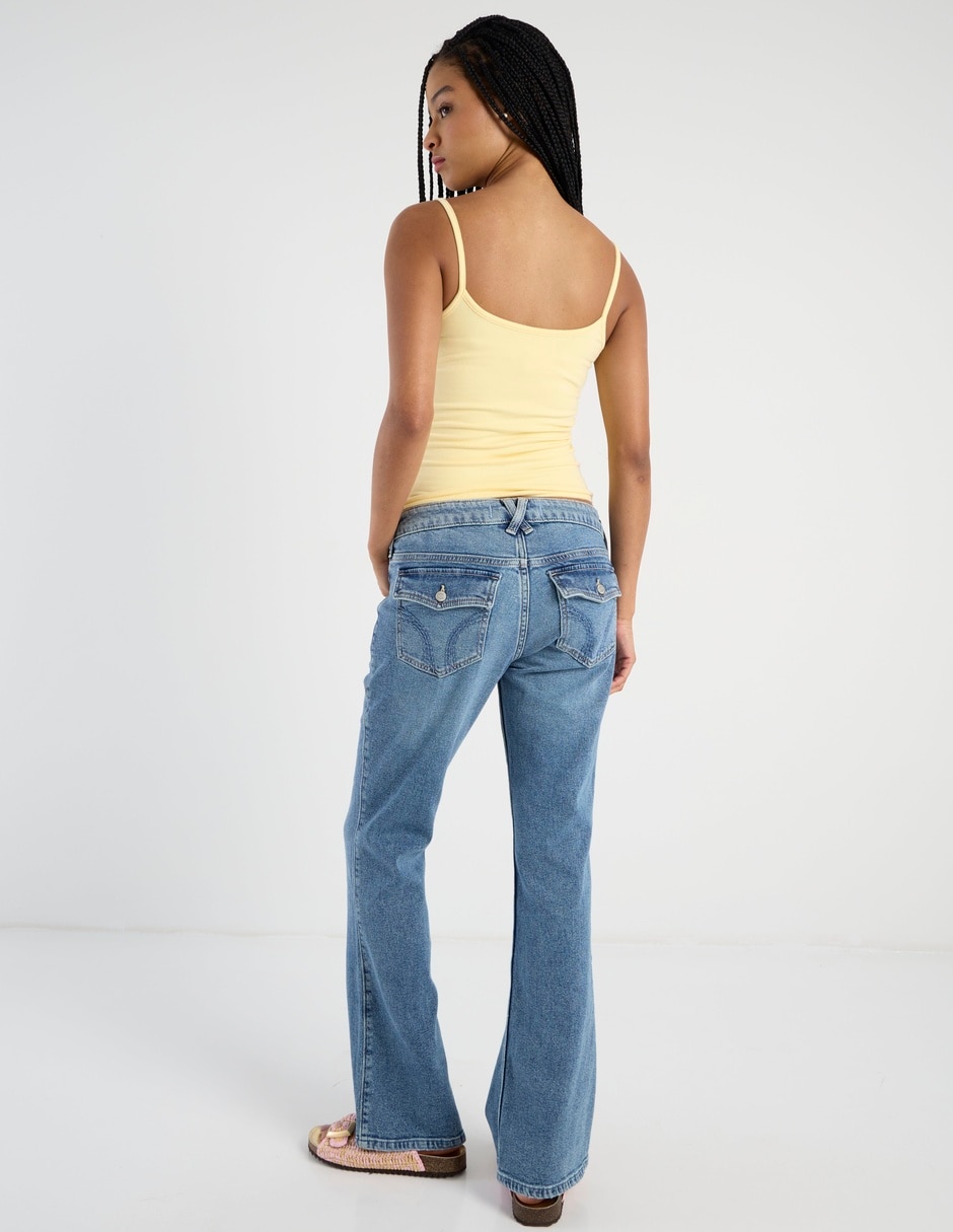 Jeans flare para mujer 6