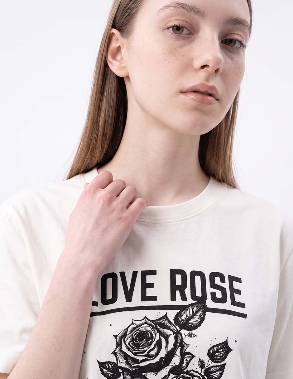 Playera manga corta cuello redondo para mujer 4