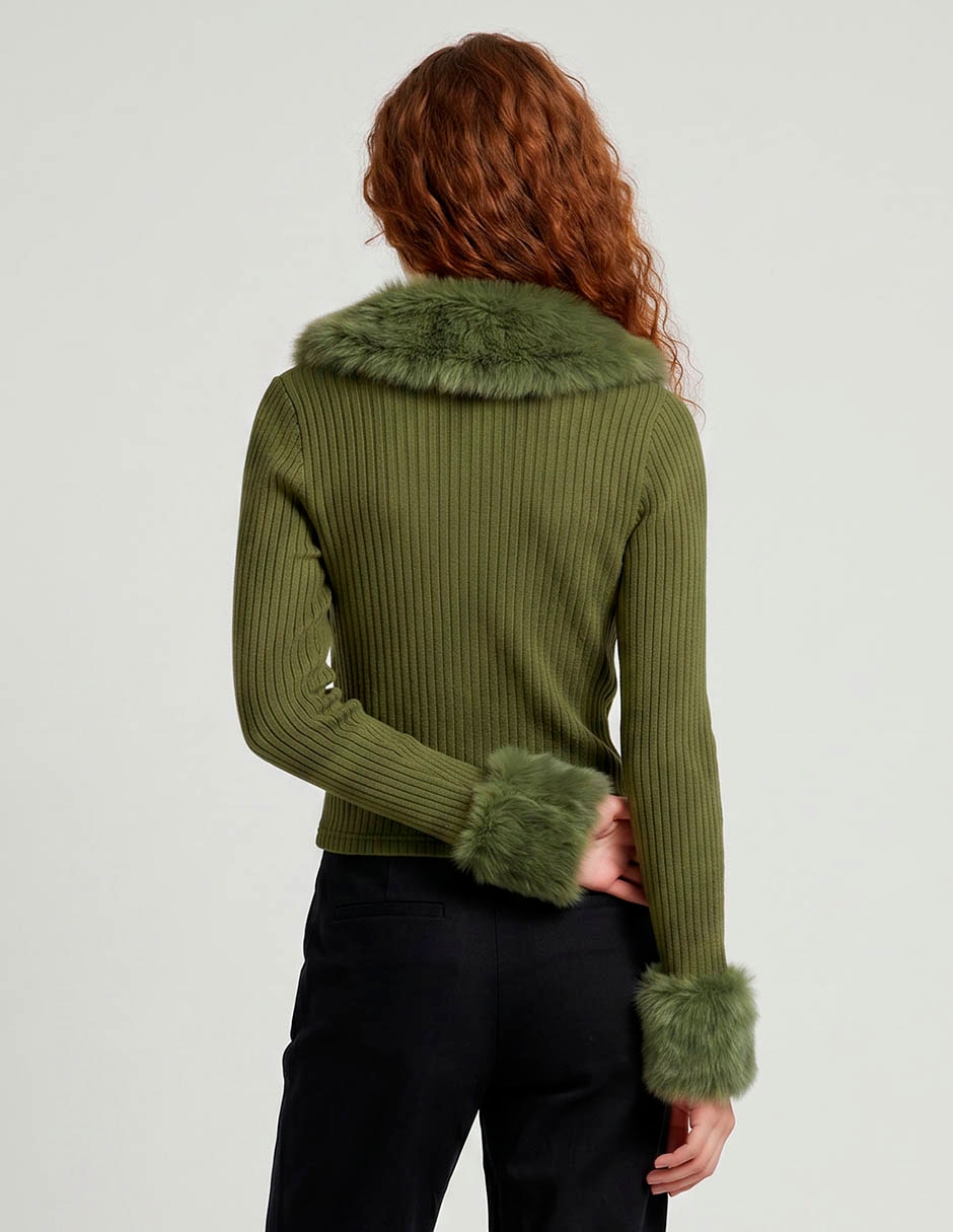 Suéter cuello con cierre para mujer