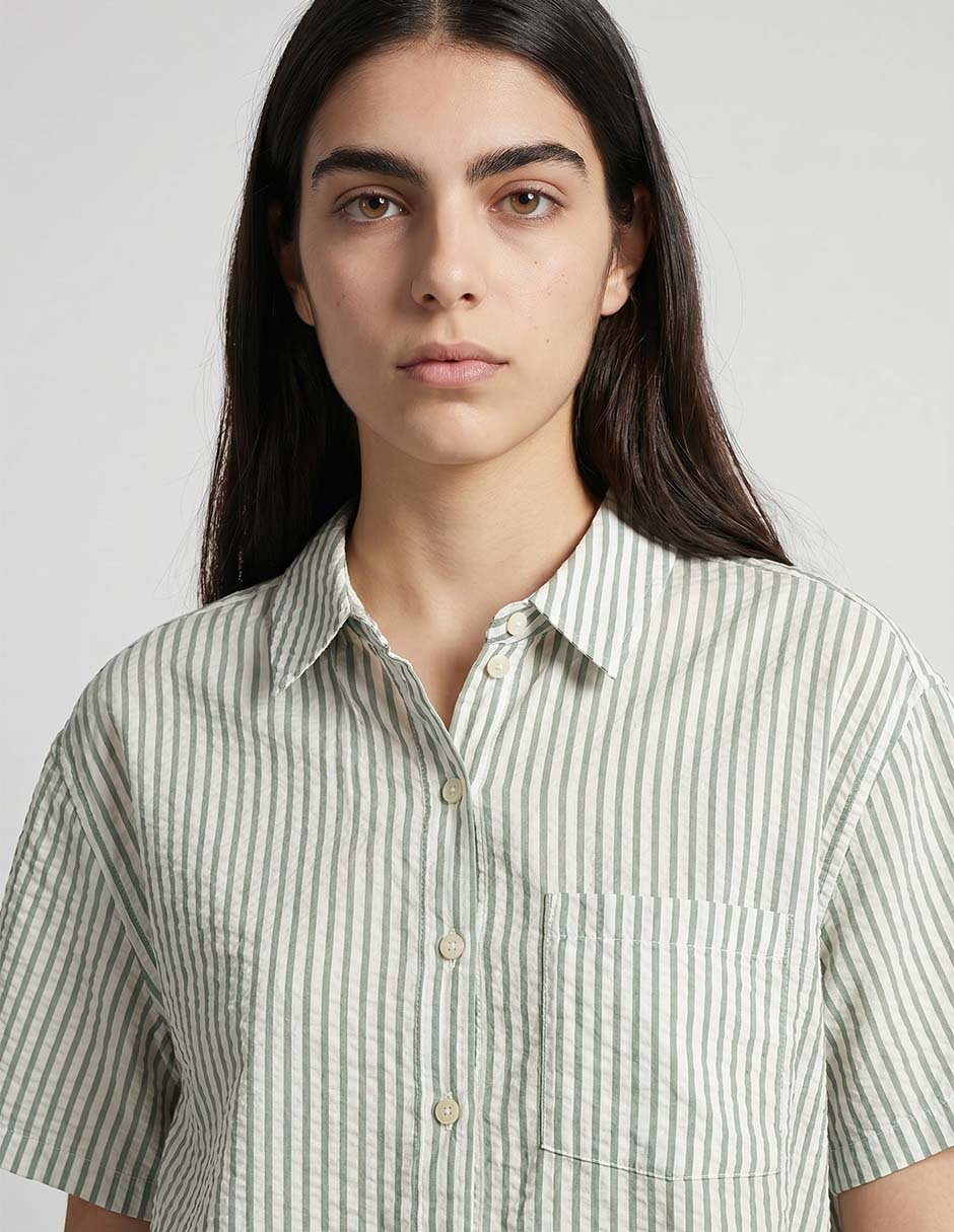 Blusa American Eagle manga corta para mujer