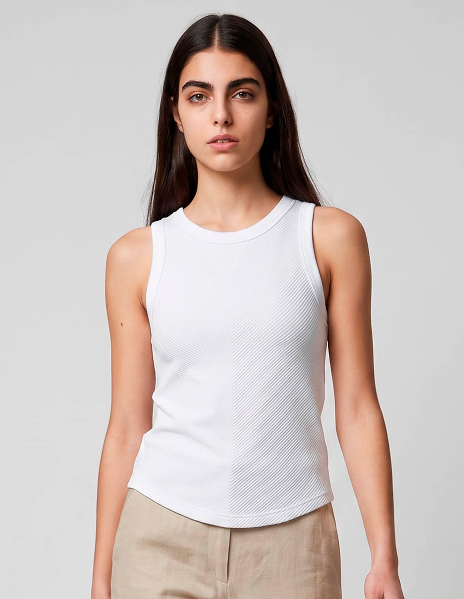 Top cuello redondo tirante ancho Top cuello redondo tirante ancho