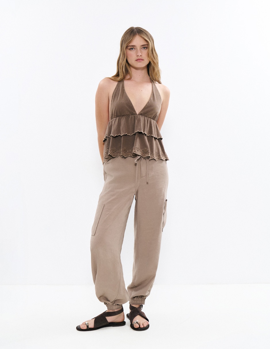 Top cuello (si aplica) Halter escote (si aplica) V tirante (si aplica) Delgado 4
