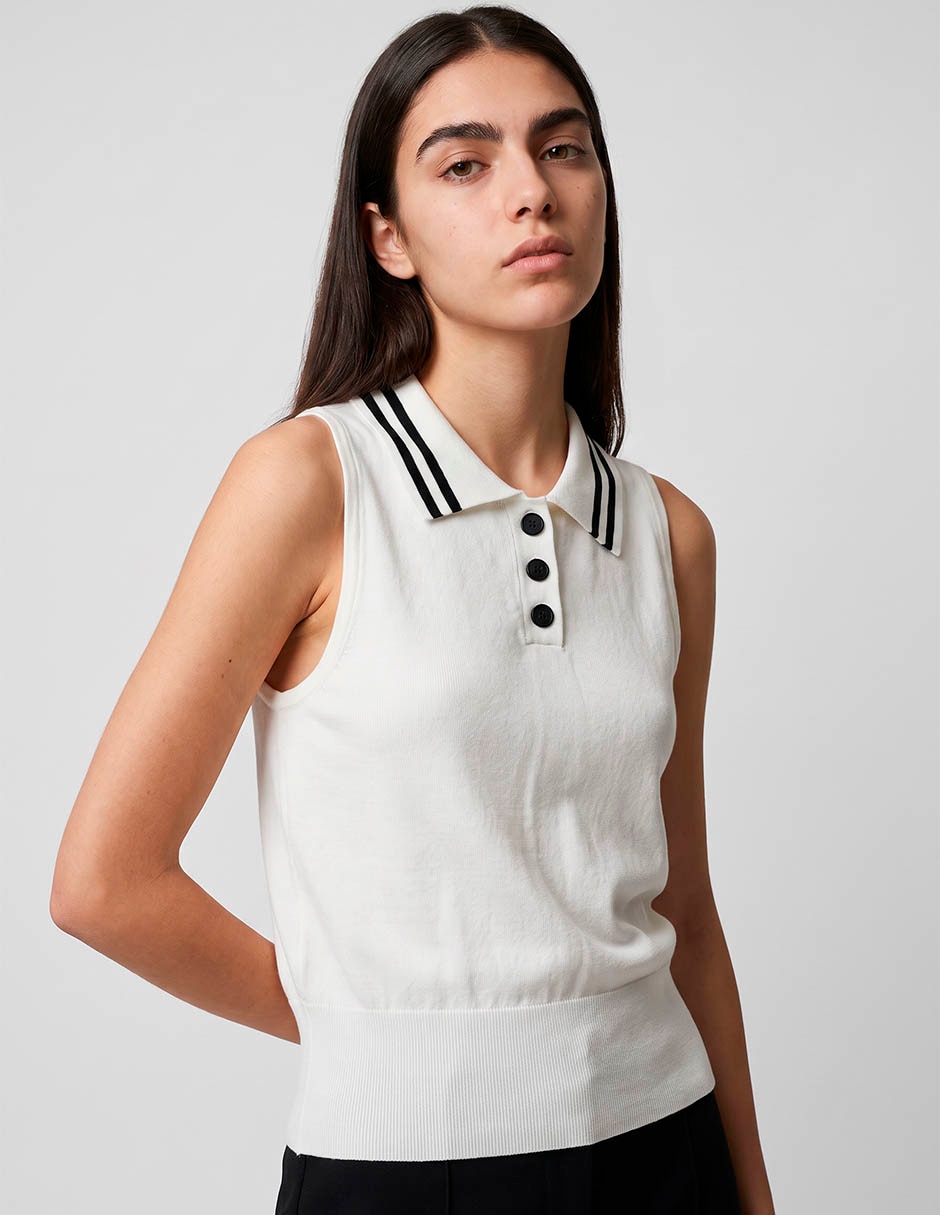 Top cuello con botón