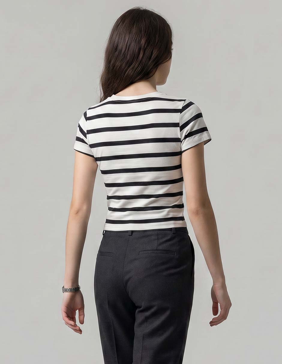 Playera manga corta Coffee Bean cuello redondo para mujer