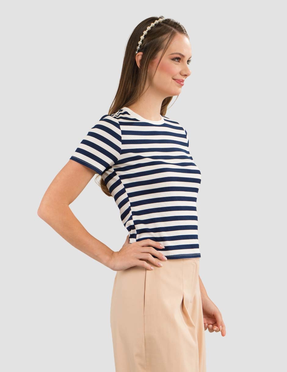 Playera manga corta cuello redondo para mujer 4