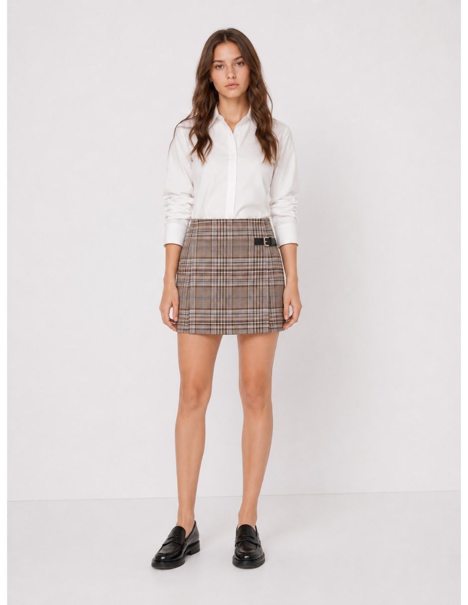 Falda mini a la cintura alta 4