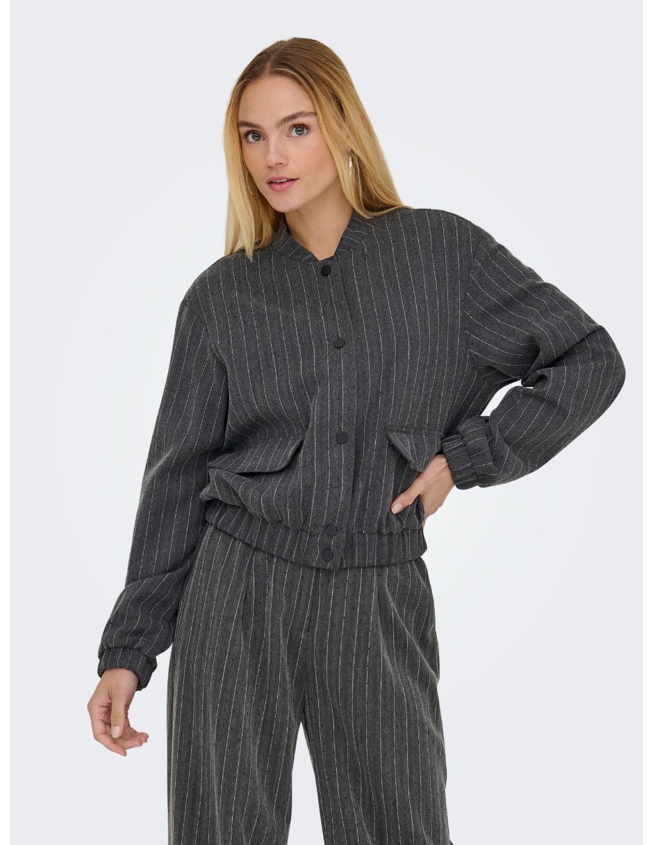 Chamarra bomber para mujer 4