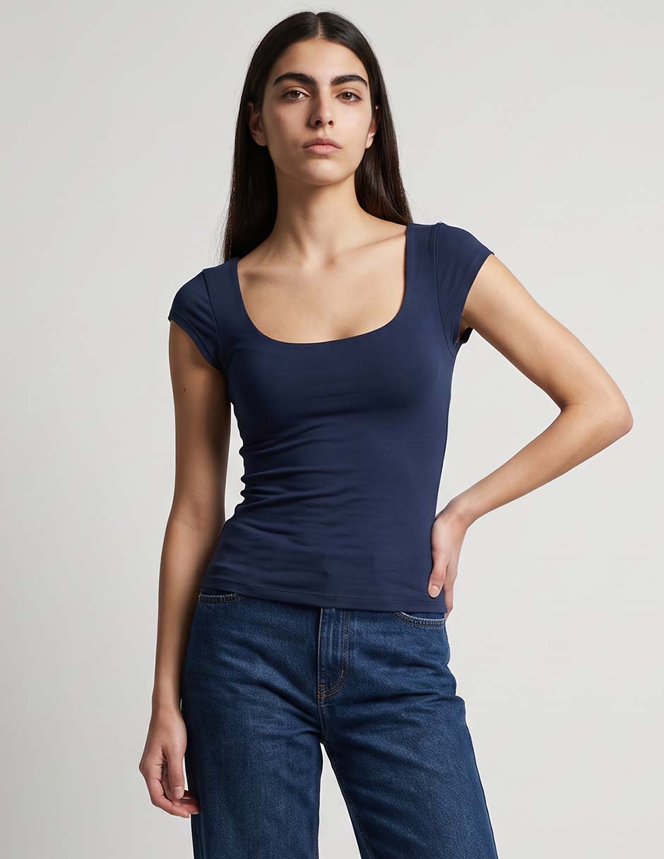 Playera manga corta cuello cuadrado para mujer Playera manga corta cuello cuadrado para mujer