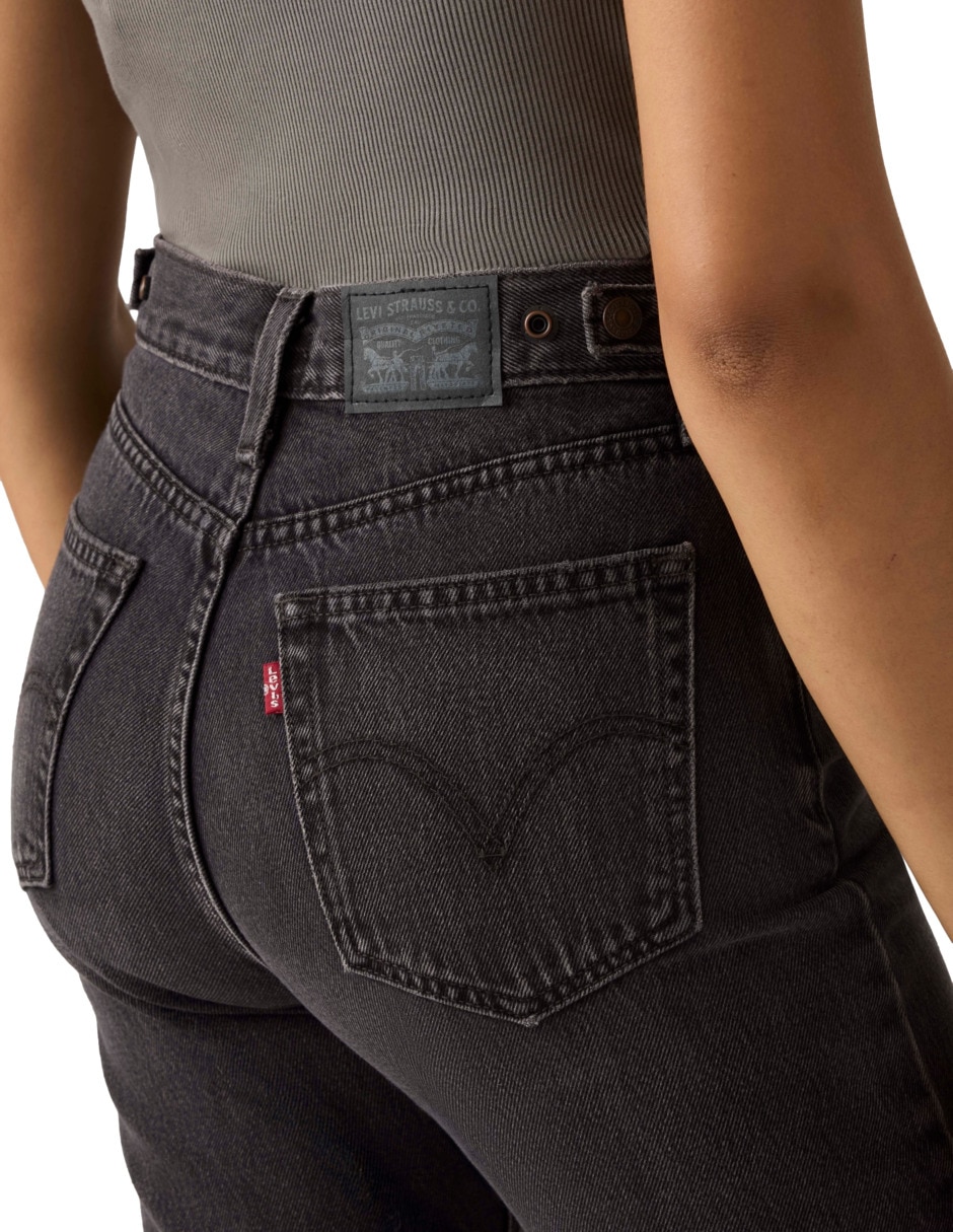 Jeans regular flare corte media cintura para mujer 4