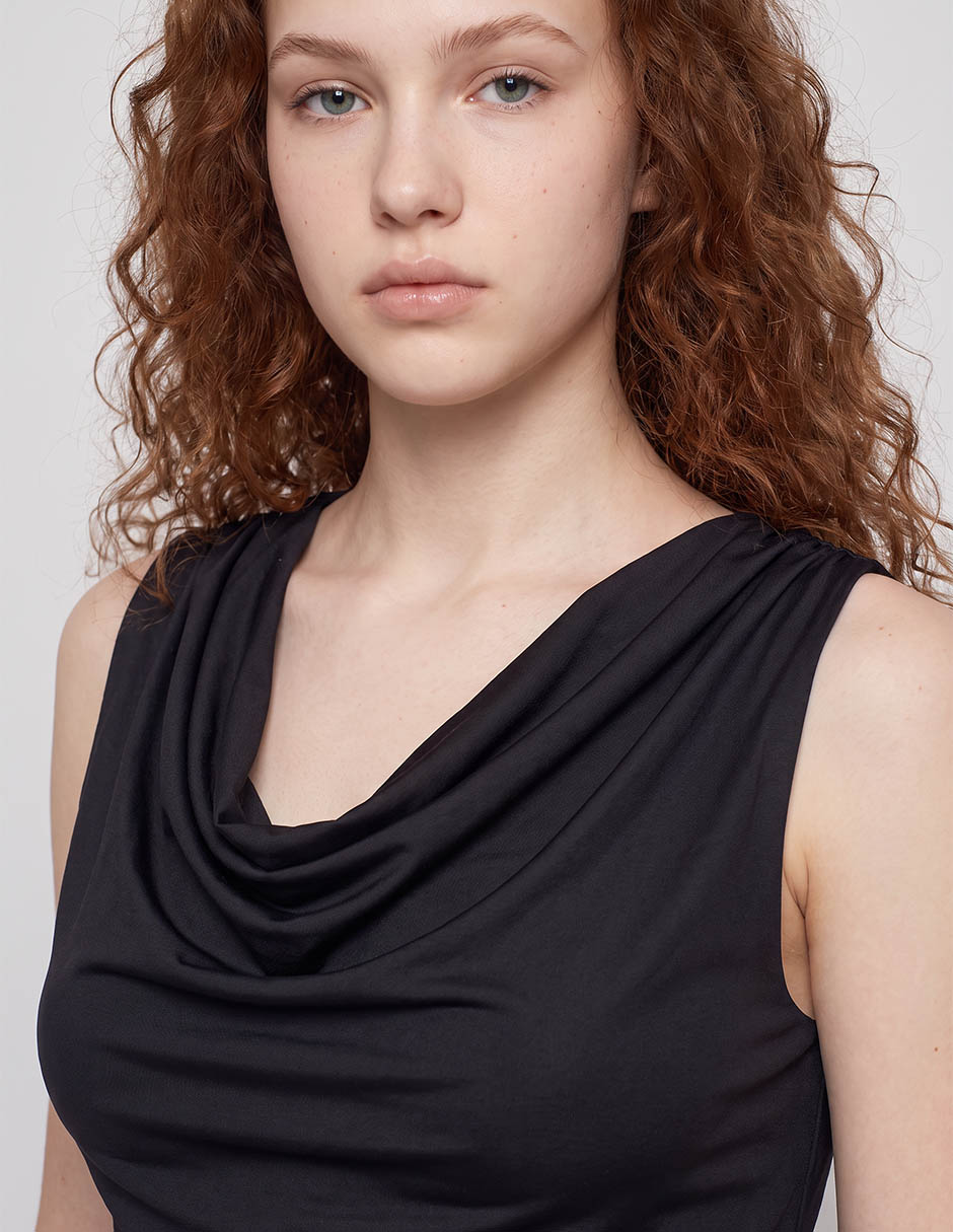 Blusa that's it sin manga para mujer