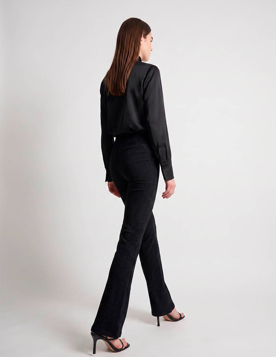 Pantalón flare slim para mujer 2
