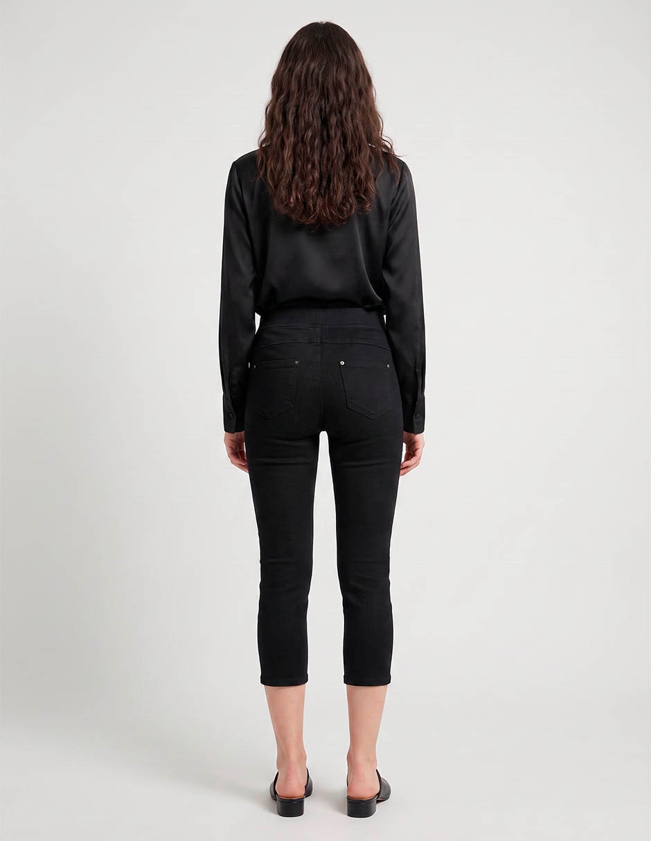 Pantalón capri slim para mujer 4