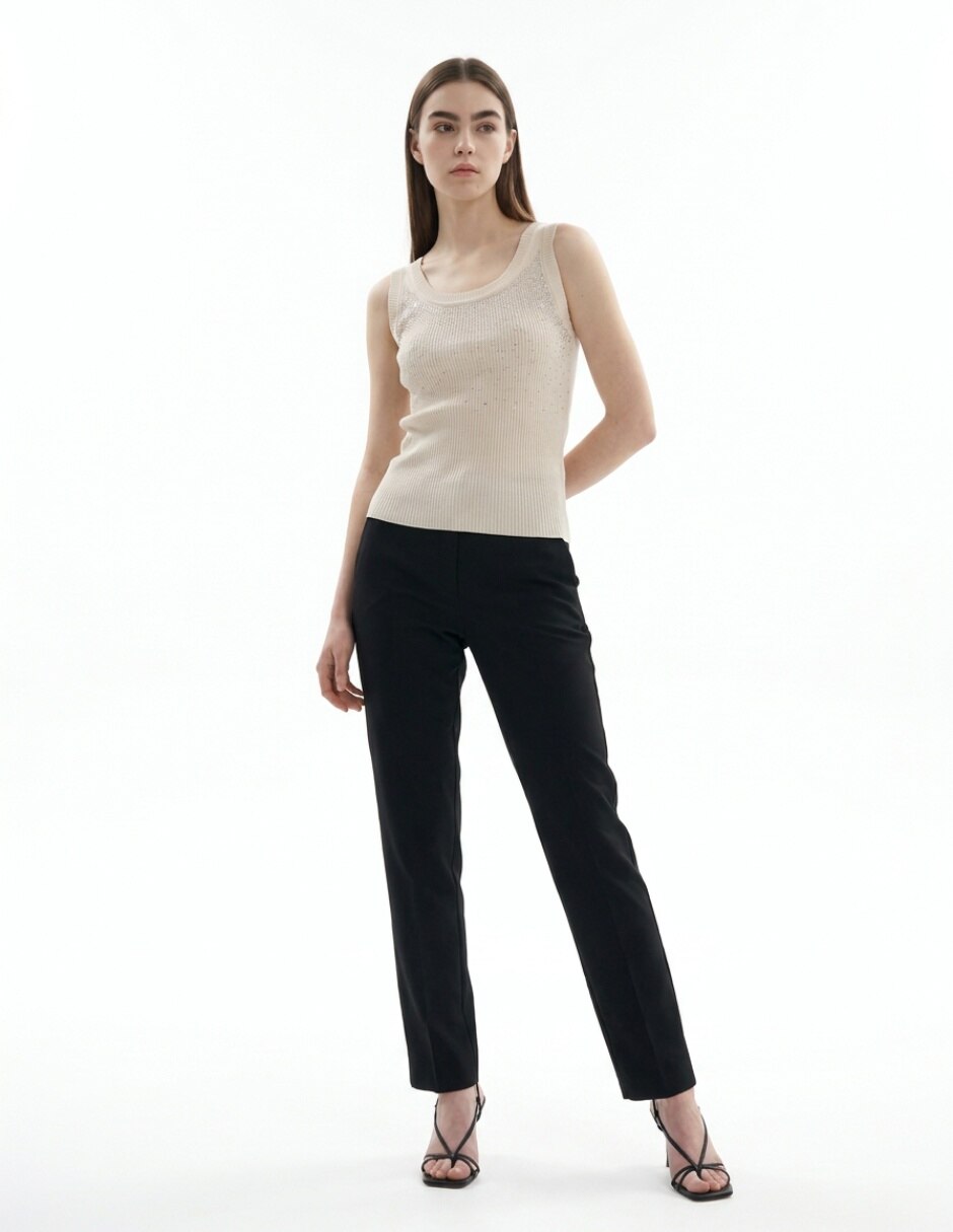 Top cuello redondo escote redondo sin tirantes 3