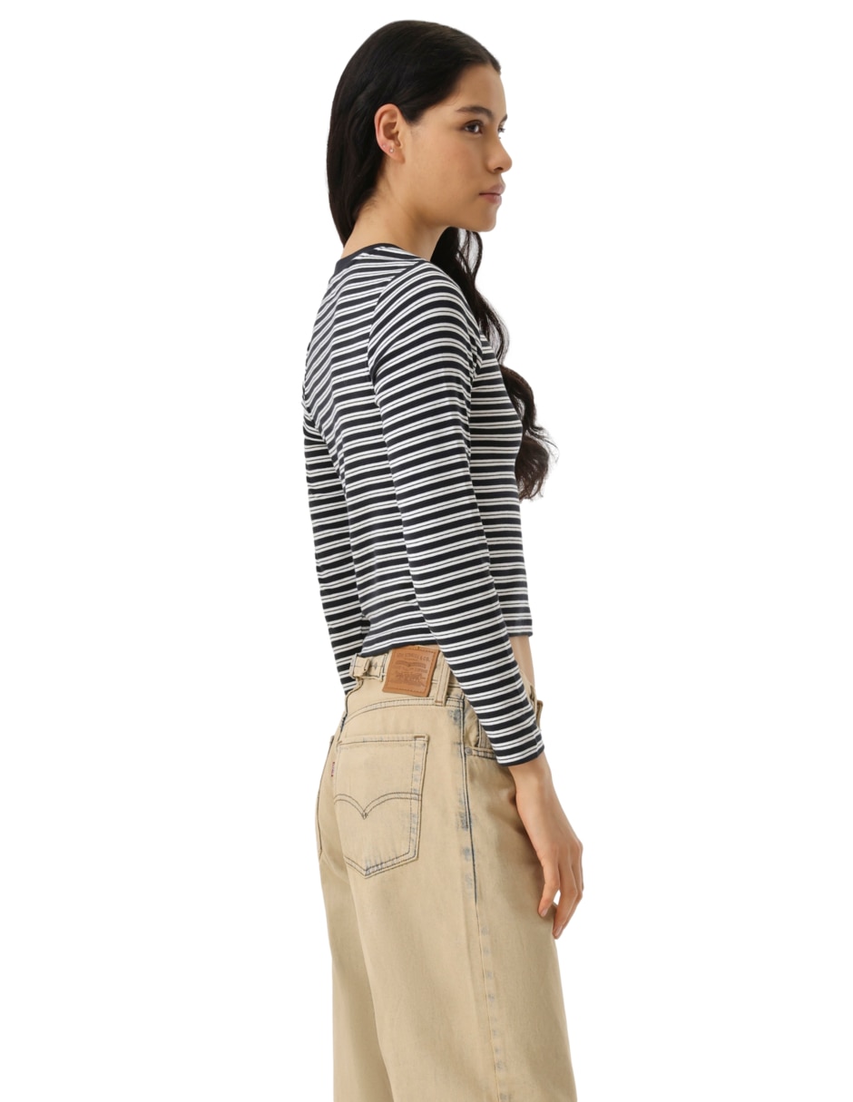 Playera manga larga cuello redondo para mujer 2