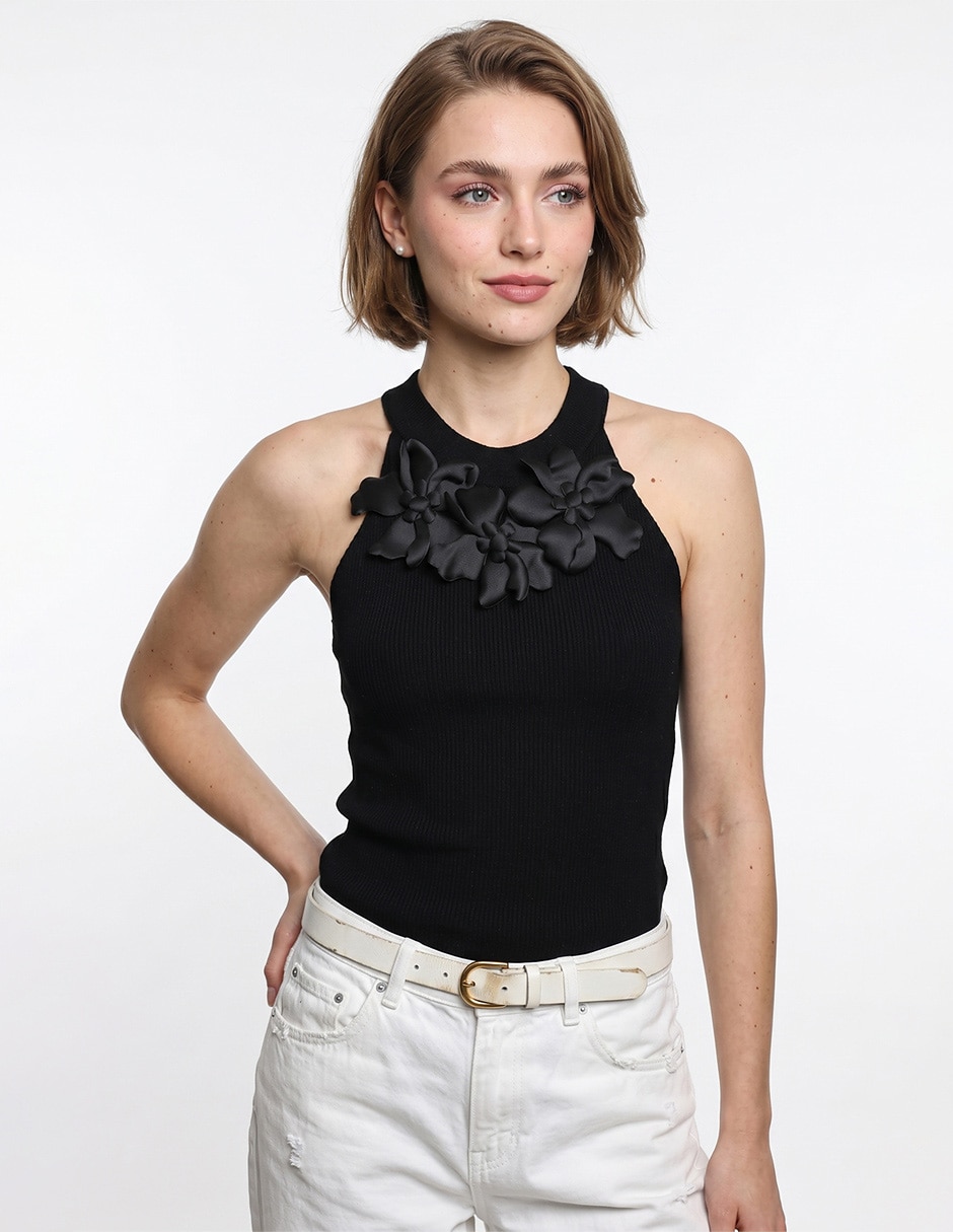 Top cuello redondo escote redondo Top cuello redondo escote redondo