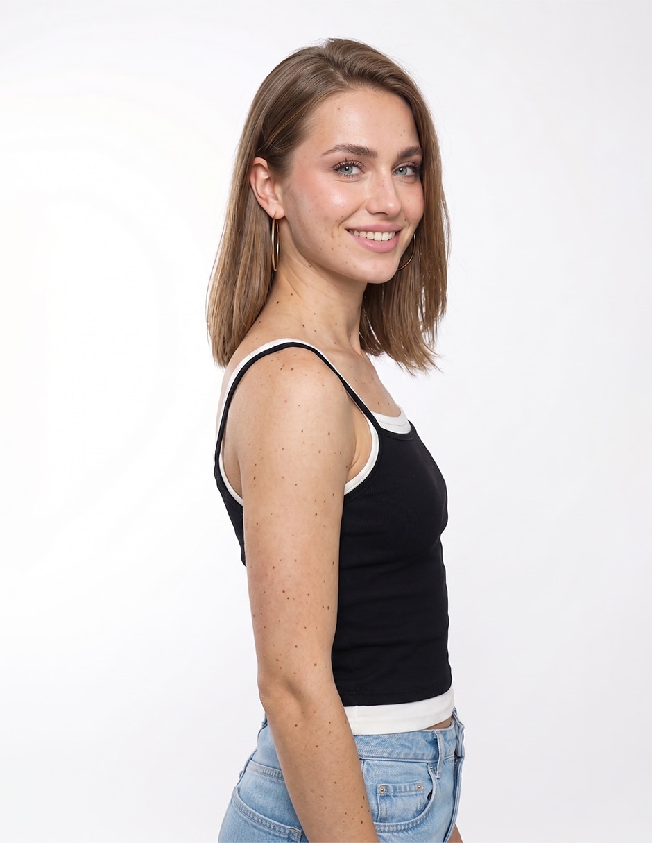 Top cuello cuadrado escote cuadrado tirante delgado 3