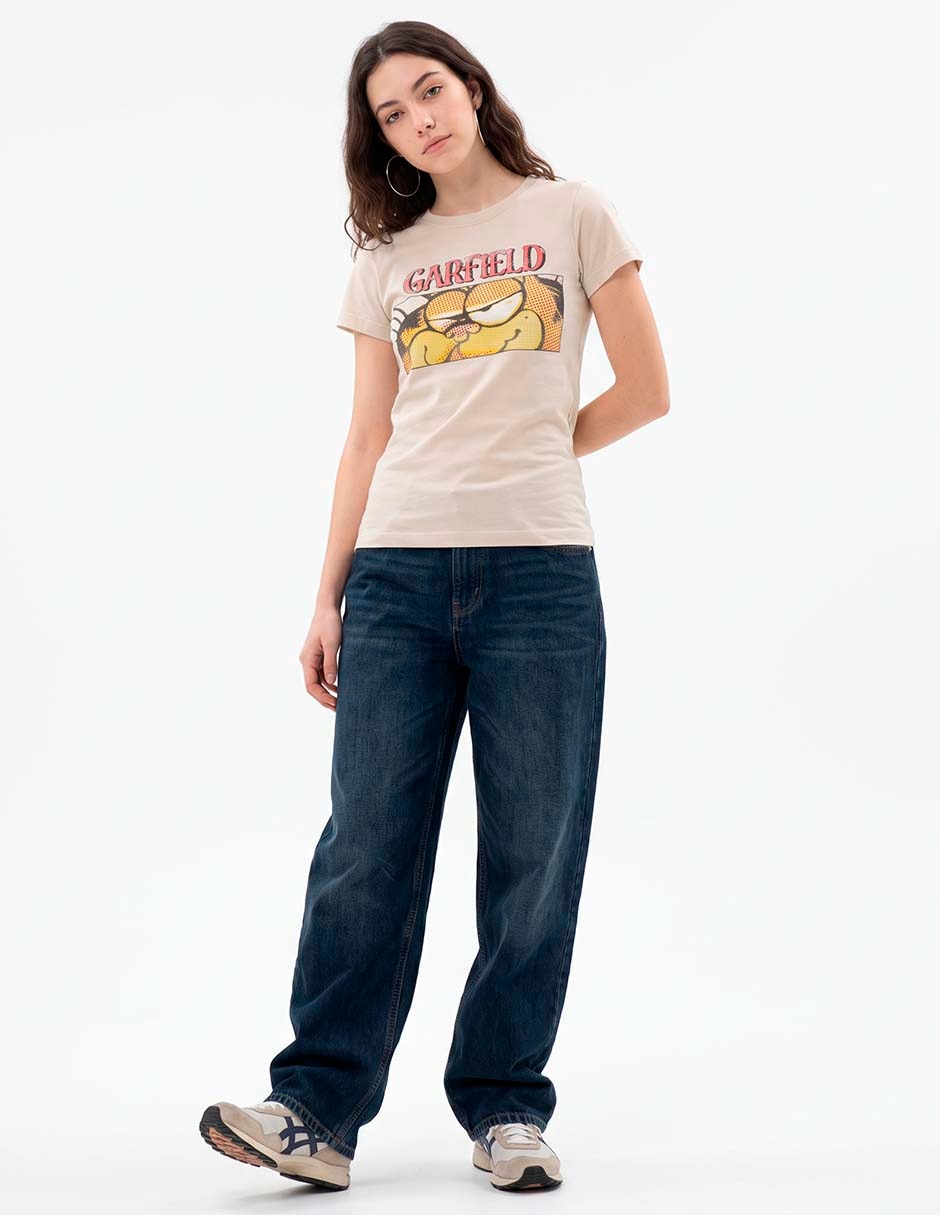 Playera manga corta Garfield cuello redondo para mujer 3