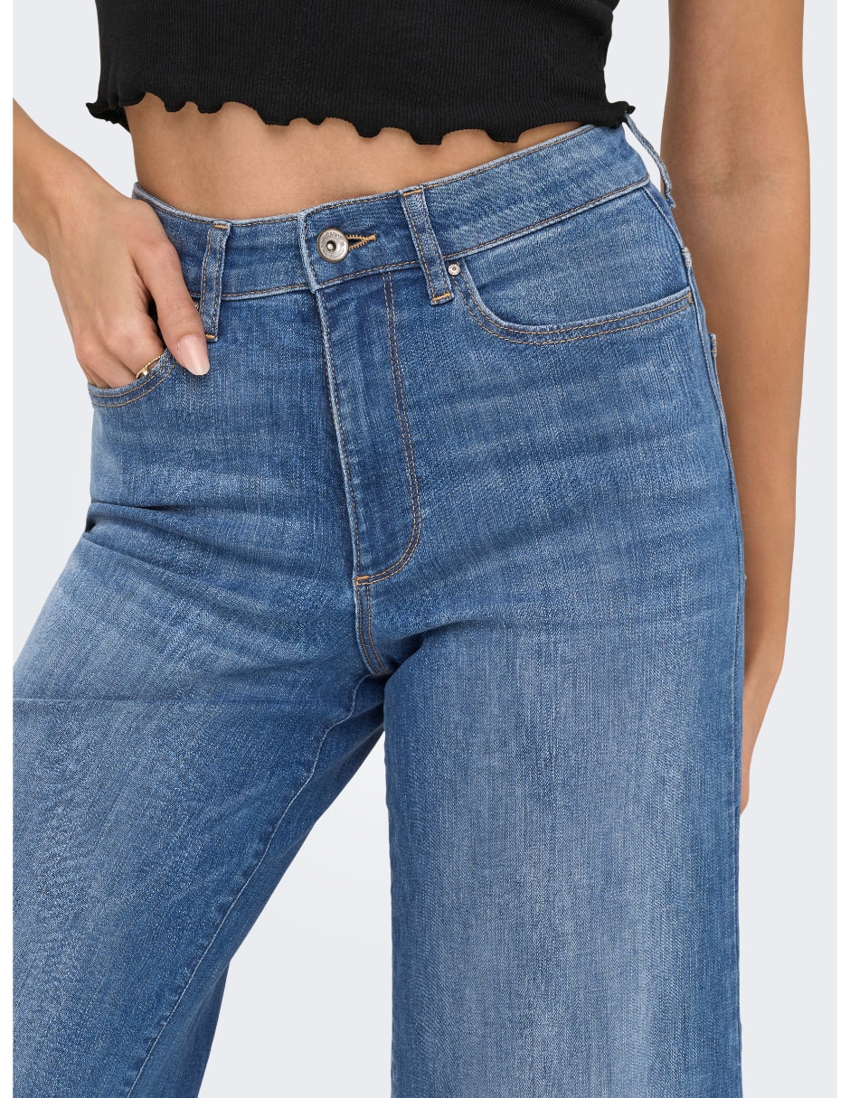 Jeans capri wide leg para mujer 3