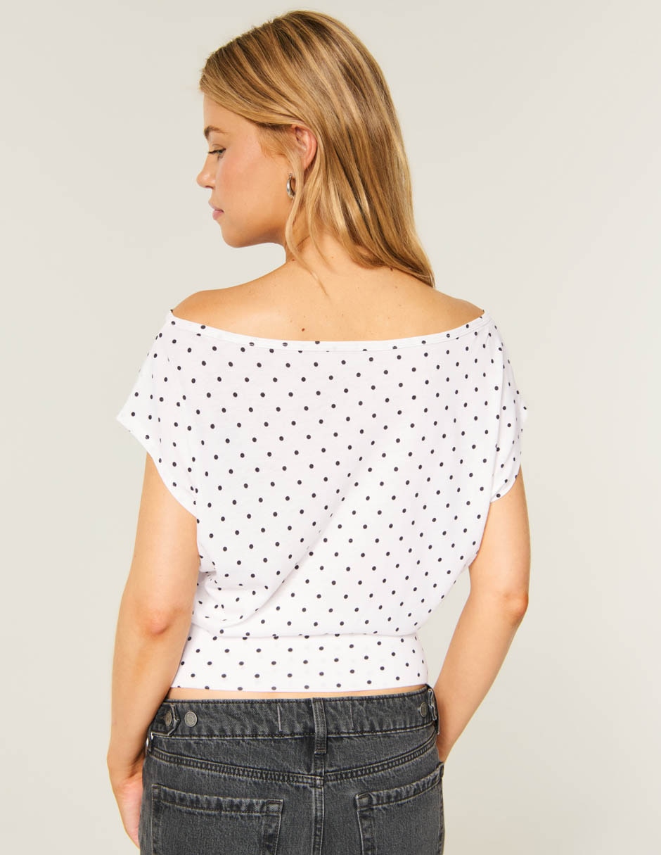 Playera manga corta cuello ojal para mujer 3