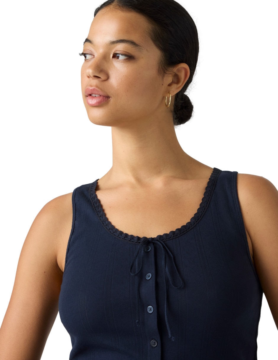 Playera sin manga cuello redondo para mujer 3