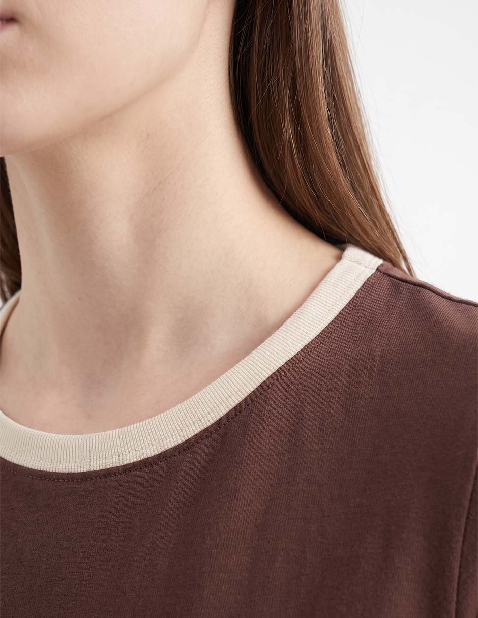 Playera manga corta cuello redondo para mujer 2