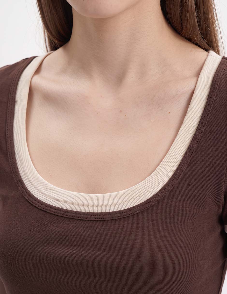 Playera manga corta cuello redondo para mujer 2