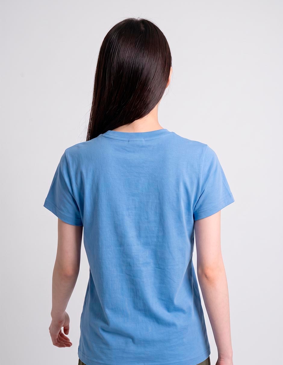 Playera manga corta barbie cuello redondo para mujer 4
