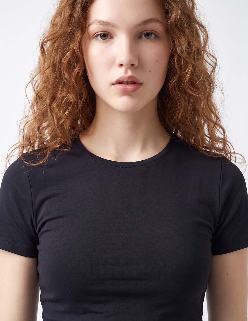 Blusa manga corta para mujer 4