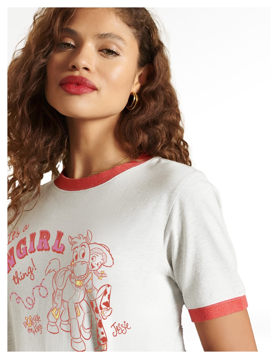 Playera manga corta colección caricatura cuello redondo para mujer 4