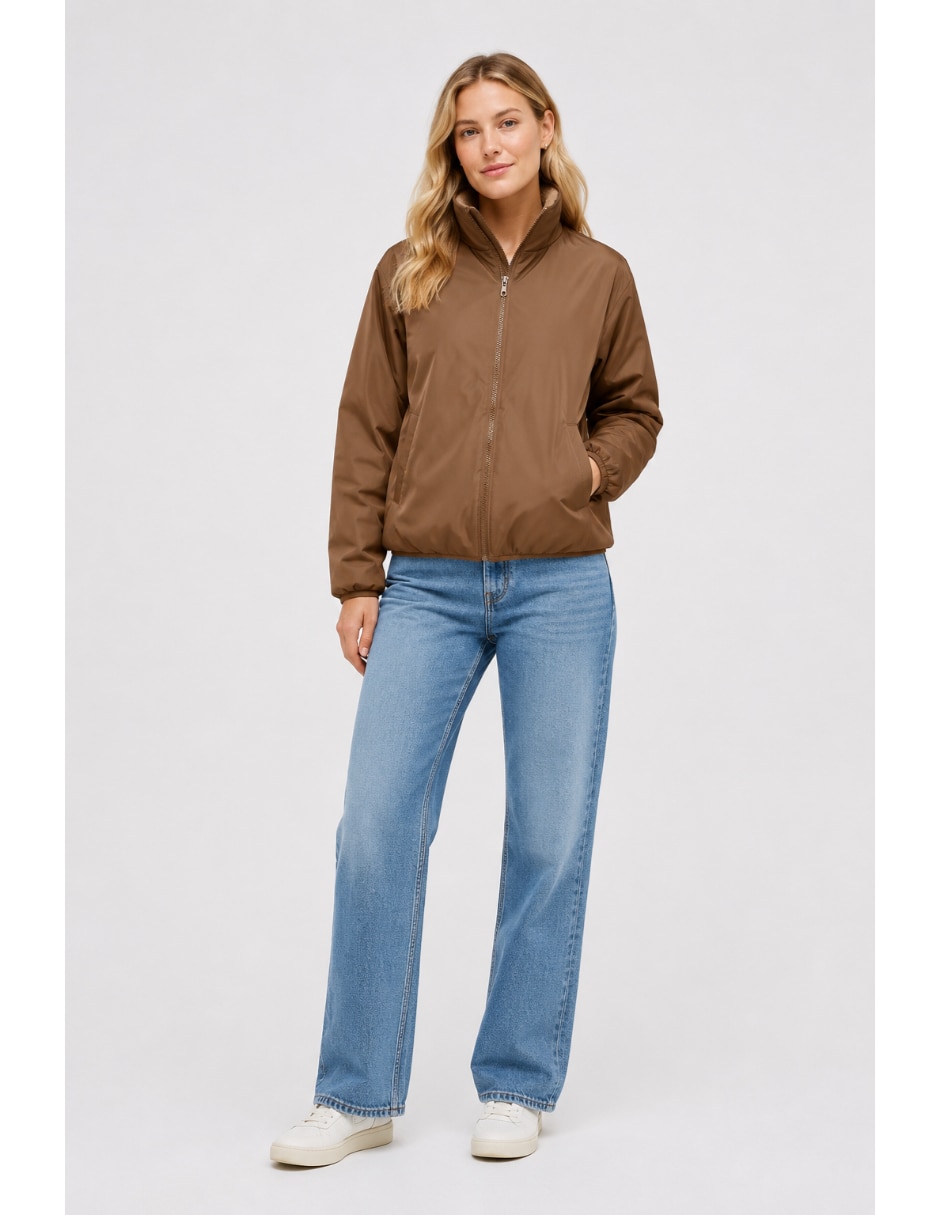 Chamarra impermeable para mujer 2