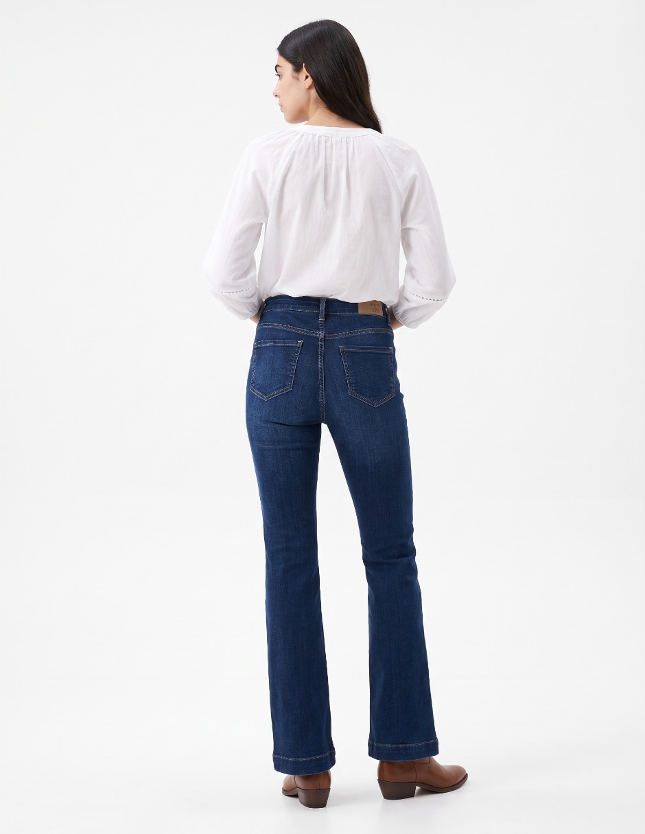Jeans acampanado para mujer 2