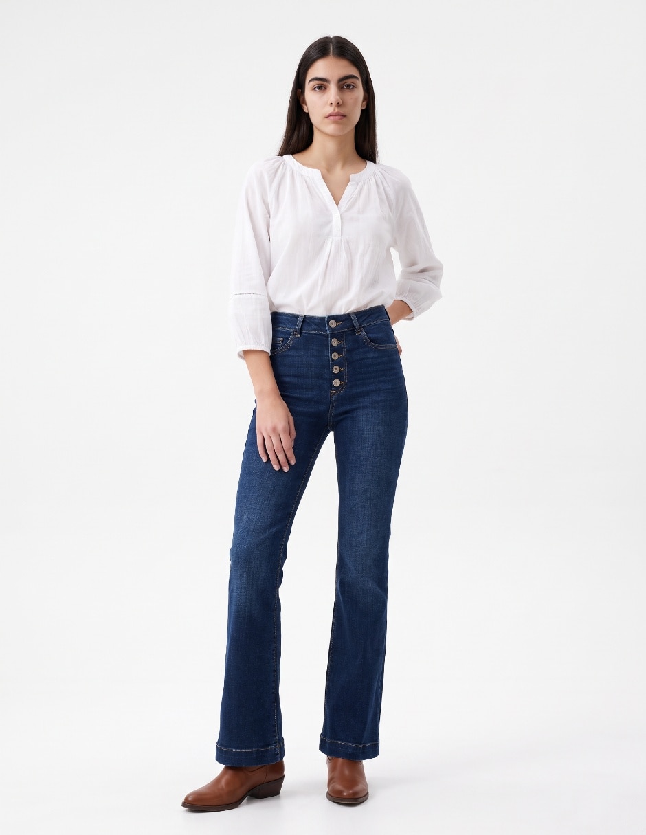 Jeans acampanado para mujer 4