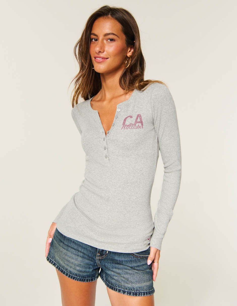 Playera manga larga cuello henley mujer 4