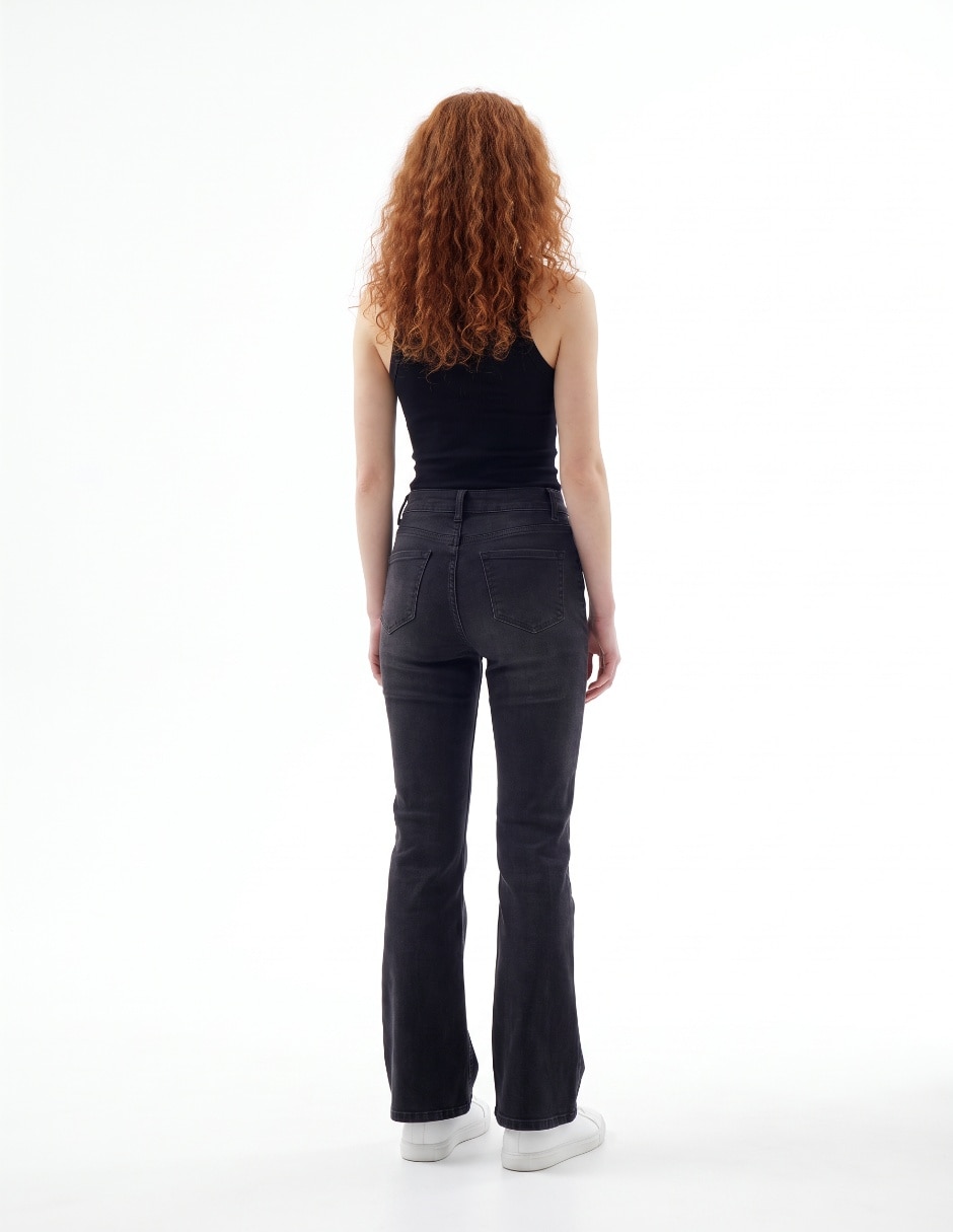 Jeans flare para mujer 2