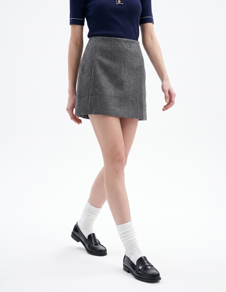 Falda short corto a la cintura Falda short corto a la cintura