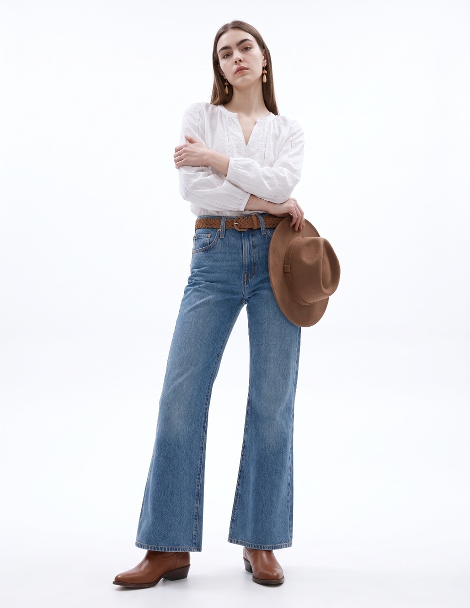Jeans flare para mujer 4