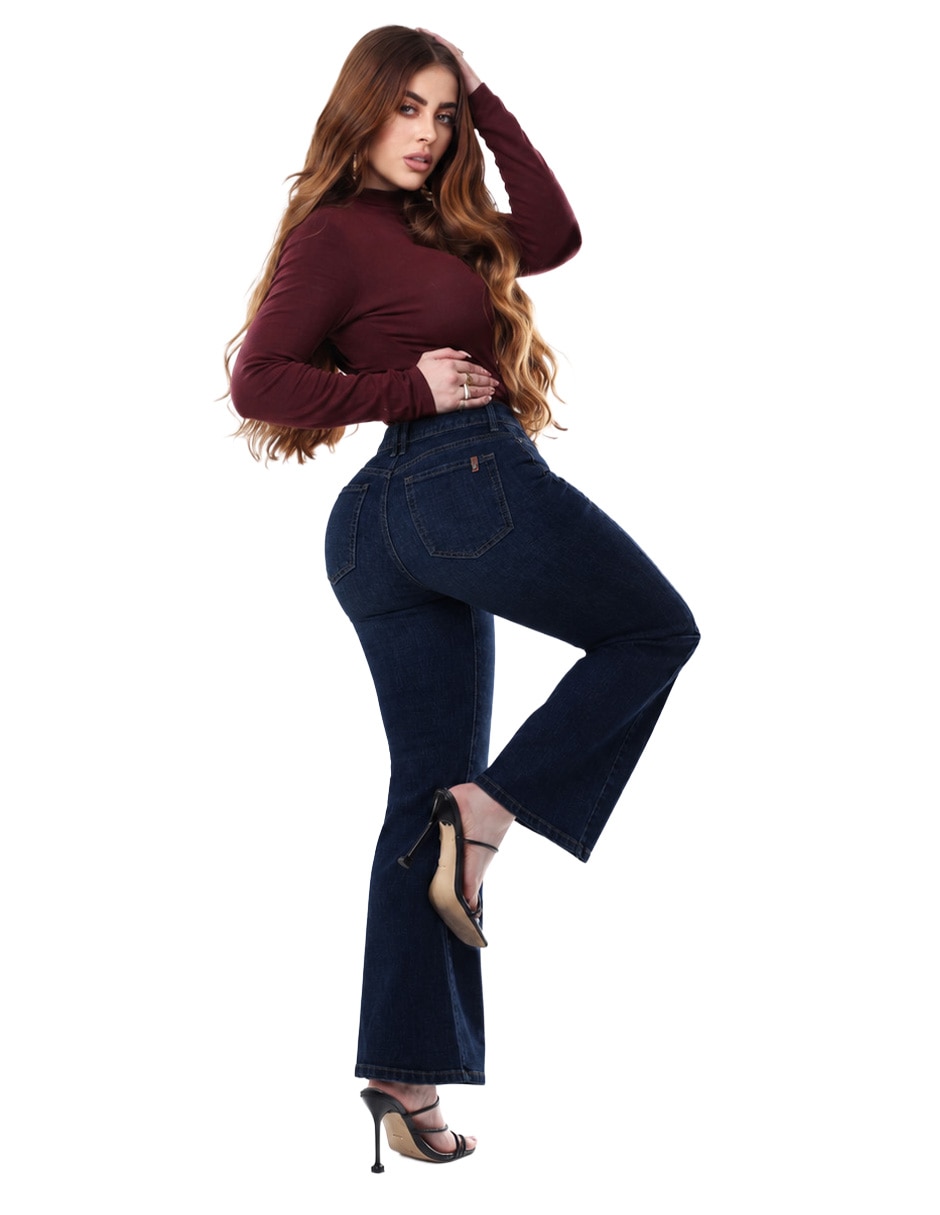 Jeans relaxed boot cintura baja para mujer